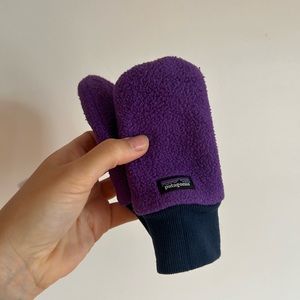 Patagonia mittens